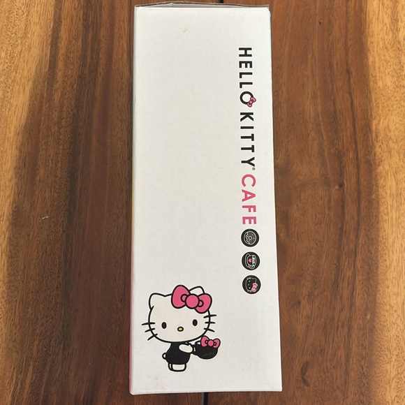 Hello Kitty, water bottle  - Picture 8 of 11